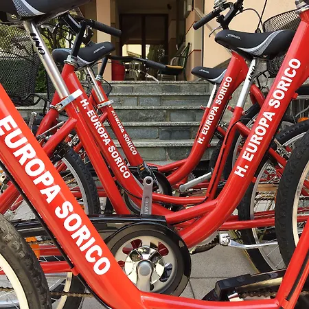 ホテル Europa - 3*