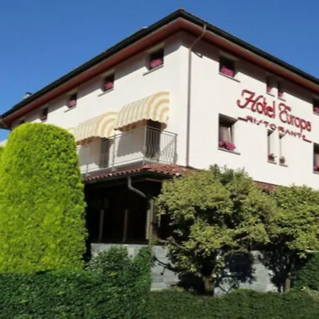 ホテル Europa - 3*